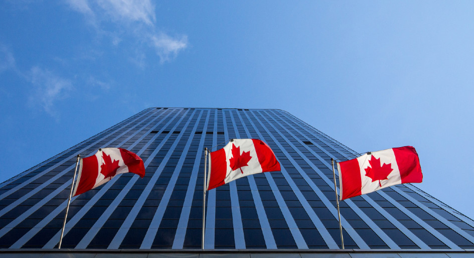 Modest spending outlay promised for Canadian government's own portfolio