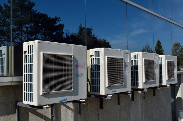 HVAC air conveyance systems