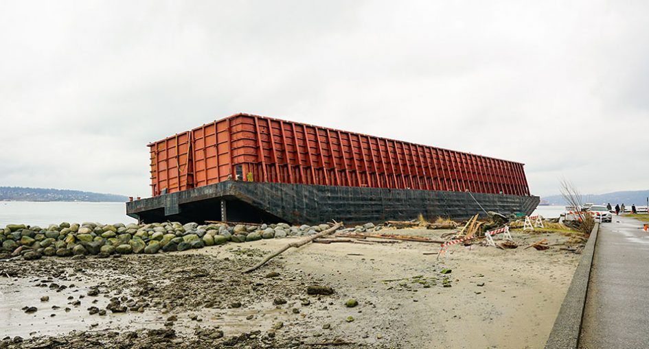 barge VanPile
