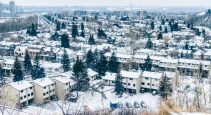 Alberta promises to offset winter electricity costs