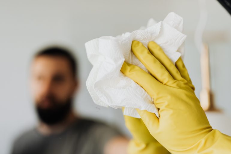 disinfecting wipes