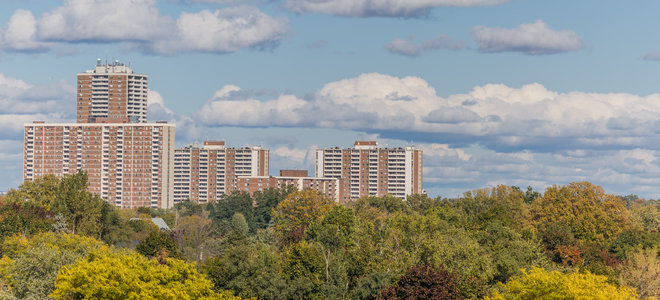 Toronto apartment towers