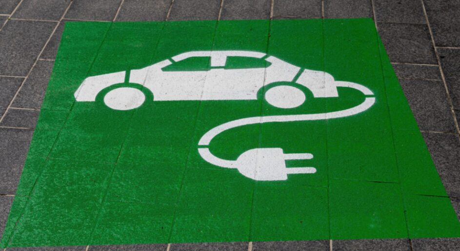 EV charger installations subsidized outside big Ontario cities